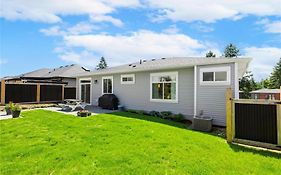Entire 2Br Guest House In Quiet Area